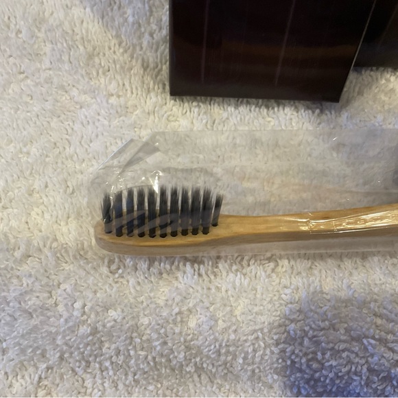 Toothbrush, 5 packs, 2ea per packed sealed - Picture 4 of 6